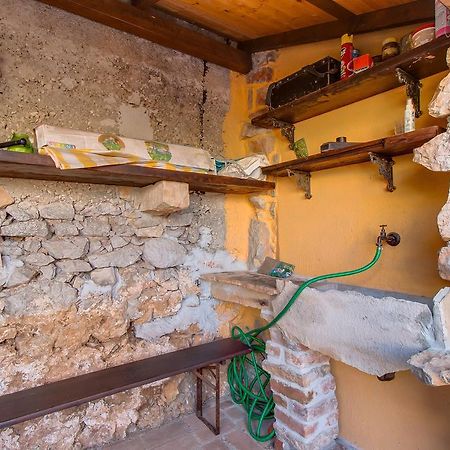 Apartments Popi Mali Losinj Luaran gambar