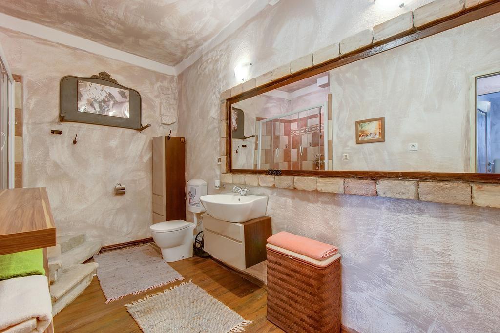 Apartments Popi Mali Losinj Luaran gambar